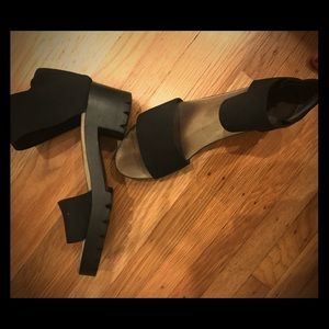 Sexy platform black retro sandals, size 8